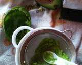 Foto langkah ke 2 dari resep Puree Avocado - MPAsi Selingan.