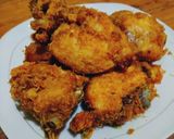 Foto langkah ke 4 dari resep Ayam goreng kukus.