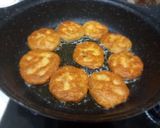 عکس مرحله 3 از دستور کوکوی مرغ و سیب زمینی