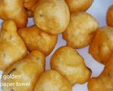 A picture of step 2 of Moong dal dahi vada.
