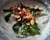 A picture of step 2 of Plate Rawa Idli.