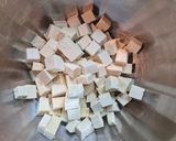 Foto del paso 2 de la receta: Tofu marinado crujiente con arroz