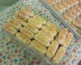 Foto langkah ke 4 dari resep 569.Kastengel Enak (Tanpa Keju Edam).