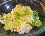Foto del paso 2 de la receta: Ensalada distinta con sobras de pollo asado y aliño cremoso