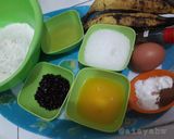 Foto langkah ke 1 dari resep Banana muffin.