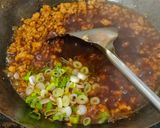 Foto langkah ke 3 dari resep Ayam Kecap Cincang (Isian Bakpao/Roti).