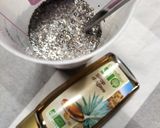 Une image de l'étape 1 de Pudding de chia et compotée de pêches.