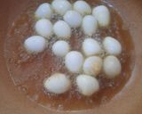 Foto langkah ke 2 dari resep Telur Puyuh Cabe Ijo.
