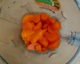 Foto langkah ke 3 dari resep Carrot Mousse Cake.