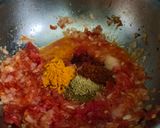 A picture of step 3 of Dudhi bhartha.