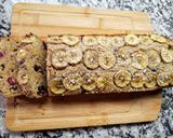 Foto del paso 5 de la receta: Budín integral de frutos rojos y banana