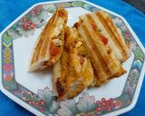 A picture of step 4 of Tomato Egg Grilled Sandwich.