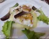 Foto del paso 4 de la receta: Merluza a la plancha, sobre cama de patatas