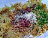 Foto langkah ke 4 dari resep 65. Perkedel Kentang Kornet.