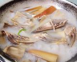 Hình bước làm 1 của món Gỏi gà bắp chuối