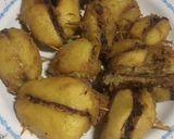 A picture of step 3 of Potatoes and meat.