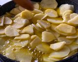 Foto del paso 1 de la receta: 🇪🇸 TORTILLA de PATATAS (España)