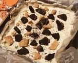 A picture of step 3 of No bake Oreo cheese cake.