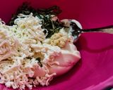 Foto del paso 1 de la receta: BOWL DE QUESO Crema y Tomate🍅con Reducción de Vinagre Bálsamico y 🌿Albahaca🌿...!