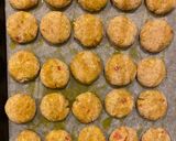 Foto del passaggio 1 della ricetta Polpette di ricotta a modo mio