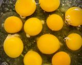 Foto del paso 1 de la receta: Tortilla de patatas con cebolla