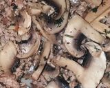 Kapros gombás darált hús recept fázis 1 fotója