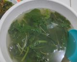 Foto langkah ke 3 dari resep Bening Bayam daun jeruk.