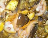 A picture of step 2 of Achaari baingan aloo.