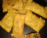 नागपूर स्पेशल कोथिंबीर वडी (kothimbir vadi recipe in marathi) रेसिपी स्टेप 7 फोटो 