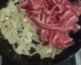 Foto langkah ke 3 dari resep Tumis Daging Jamur.