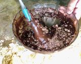 A picture of step 4 of Nutella Chocolate Muffins 🧁.