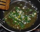 A picture of step 5 of Keto Garlic Bread with almond flour   نان سیر با آرد بادام.