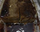 Foto langkah ke 7 dari resep Banana caramel cake.