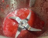 Foto del paso 1 de la receta: Sopa fría de sandía y tomate