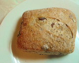 Foto del paso 1 de la receta: Pan de olivas con ventresca de atún y anchoas