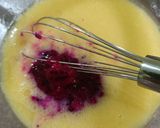 Foto langkah ke 2 dari resep Chiffon Buah Naga.