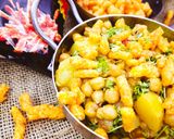 A picture of step 4 of Kurkuray ki Toofani Chaat.