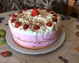 Foto del paso 11 de la receta: Bizcocho de fresas con nata