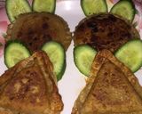 A picture of step 5 of Aloo Ka Paratha.