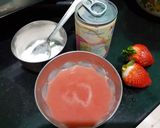 A picture of step 2 of Strawberry Phirni with Yakult.