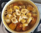 Foto langkah ke 3 dari resep Kolak Labu Pisang Tanpa Santan.