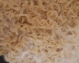 Foto langkah ke 1 dari resep Martabak mie indomie simple😉.