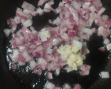 Foto del paso 2 de la receta: Setas con gambas en salsa