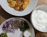 A picture of step 1 of Phulkiyo Wala Raita.