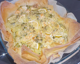 Foto del paso 4 de la receta: Pastel de salmón y espárragos con masa filo
