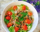 Hình bước làm 3 của món Salad cá ngừ ngâm dầu
