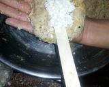 A picture of step 4 of Patato chicken sticks.
