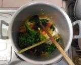 Foto langkah ke 3 dari resep Gulai Daun Singkong Ebi.