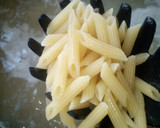 Foto del paso 6 de la receta: Pasta a la puttanesca utvco