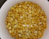 A picture of step 1 of Chana daal karailay.